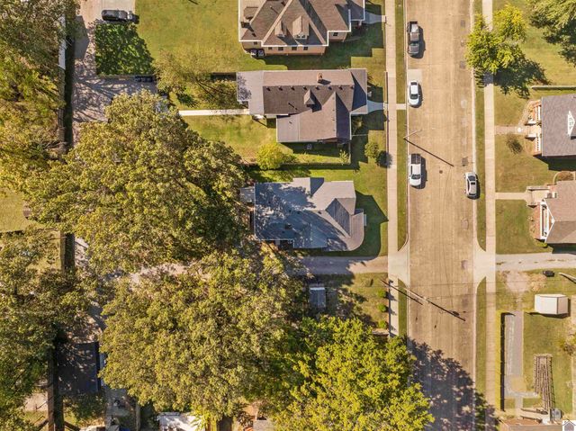 1520 Monroe # 3, Paducah, KY 42001