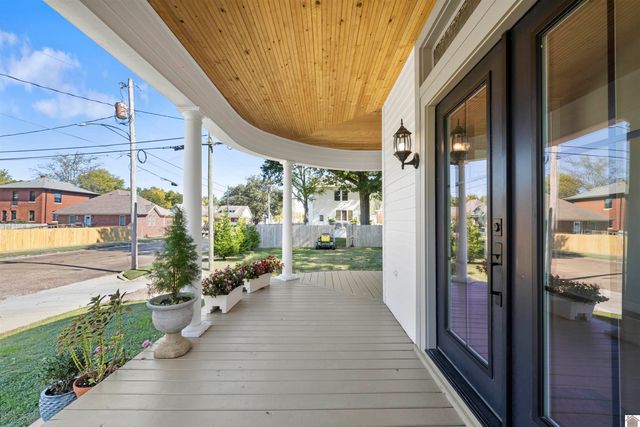 1520 Monroe # 3, Paducah, KY 42001