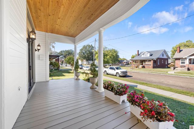 1520 Monroe # 3, Paducah, KY 42001