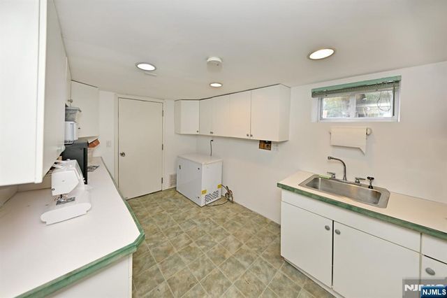 2604 Cleveland Avenue, Twp Of Washington, NJ 07676