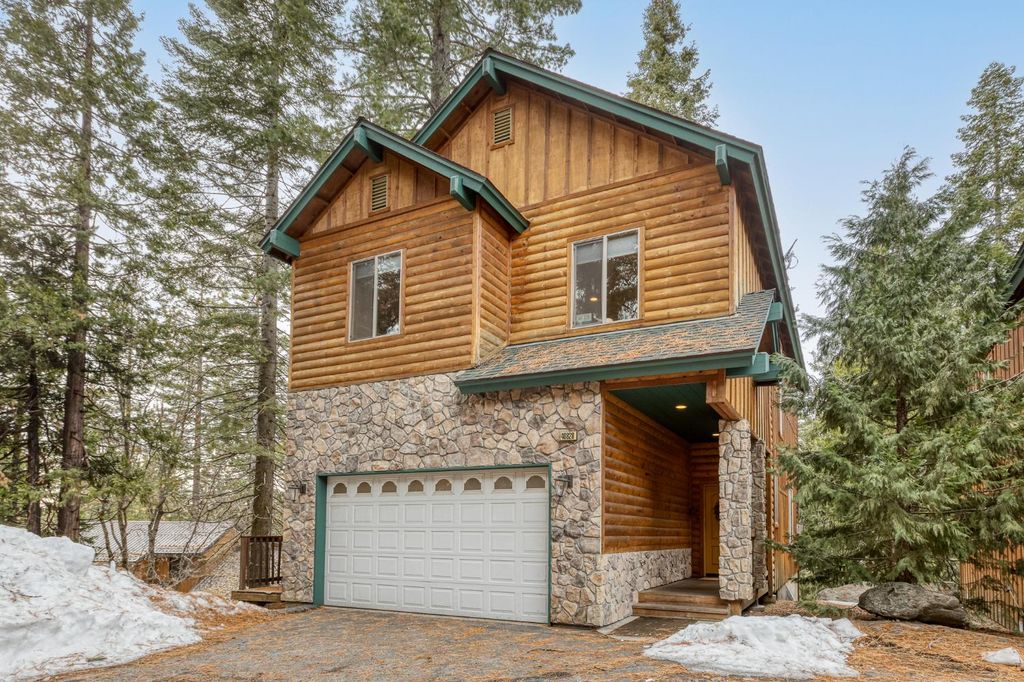 40828 Village Pass Lane, Shaver Lake, CA 93664