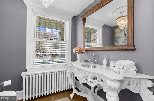 1116 BAY RIDGE AVE, Annapolis, MD 21403