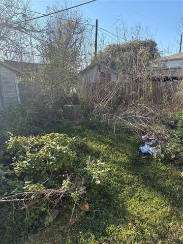 1564 Godwin Street, Houston, TX 77023