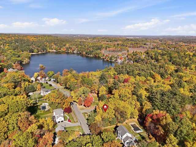 7 Country Lake Road, Methuen, MA 01844