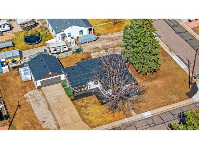 4895 S Fox St, Englewood, CO 80110