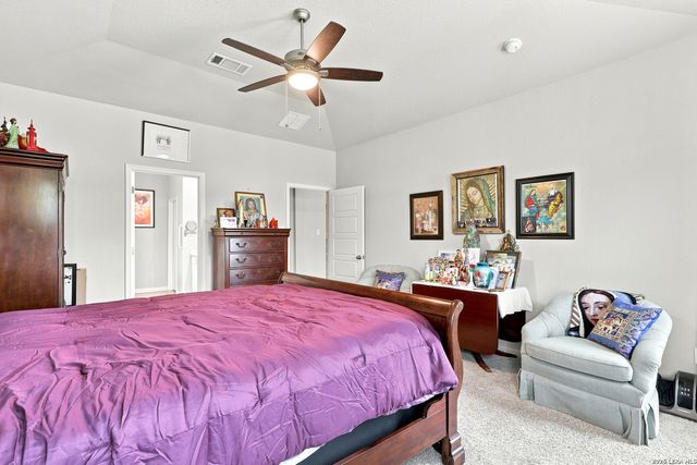 17019 Barker Path, San Antonio, TX 78247