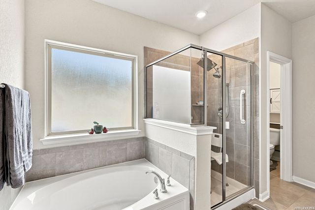 17019 Barker Path, San Antonio, TX 78247