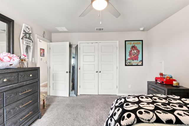 17019 Barker Path, San Antonio, TX 78247