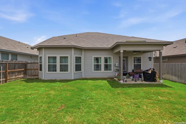 17019 Barker Path, San Antonio, TX 78247