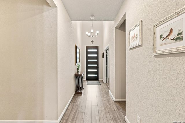 17019 Barker Path, San Antonio, TX 78247