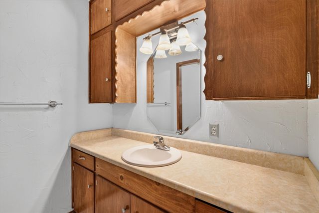 1611 Phyllis Court, Irving, TX 75060