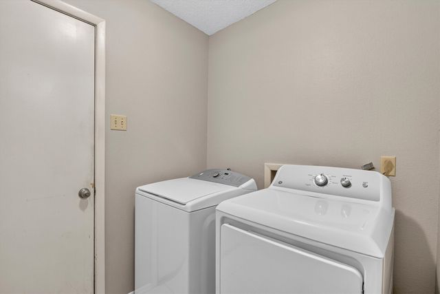 1611 Phyllis Court, Irving, TX 75060