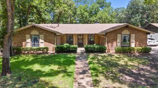 1611 Phyllis Court, Irving, TX 75060