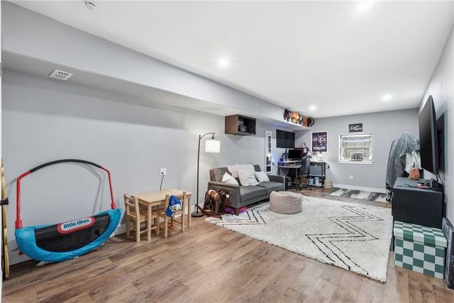 19475 Cotton Lane, Garfield, AR 72732