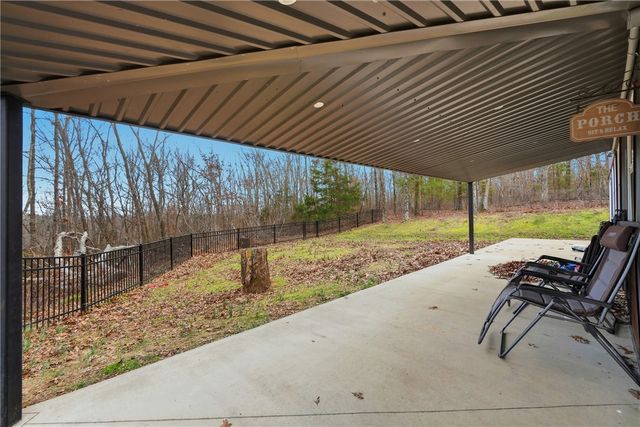 19475 Cotton Lane, Garfield, AR 72732