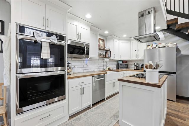 19475 Cotton Lane, Garfield, AR 72732