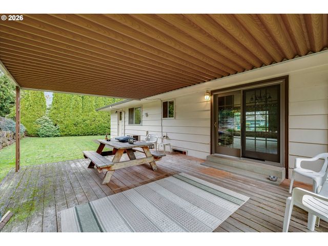 11425 Se ASH Ct, Portland, OR 97216