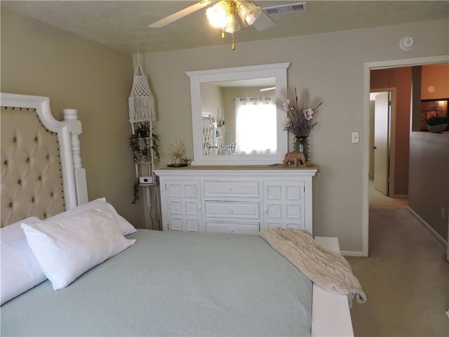 2807 Wildflower Drive 37, Bryan, TX 77802