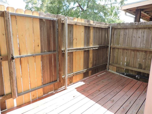 2807 Wildflower Drive 37, Bryan, TX 77802