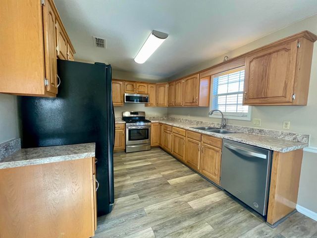 708 Dwight Street, Trumann, AR 72472