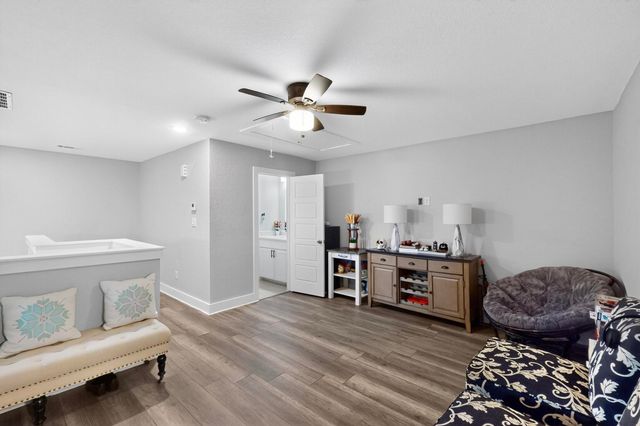 1901 Avenue E, Grand Prairie, TX 75051