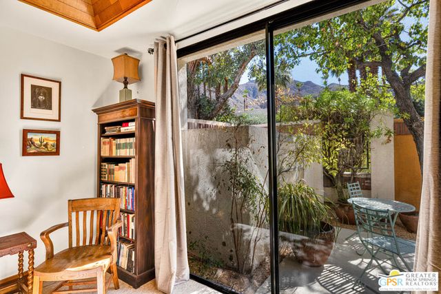 5 Vista Loma Drive, Rancho Mirage, CA 92270