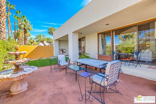 5 Vista Loma Drive, Rancho Mirage, CA 92270