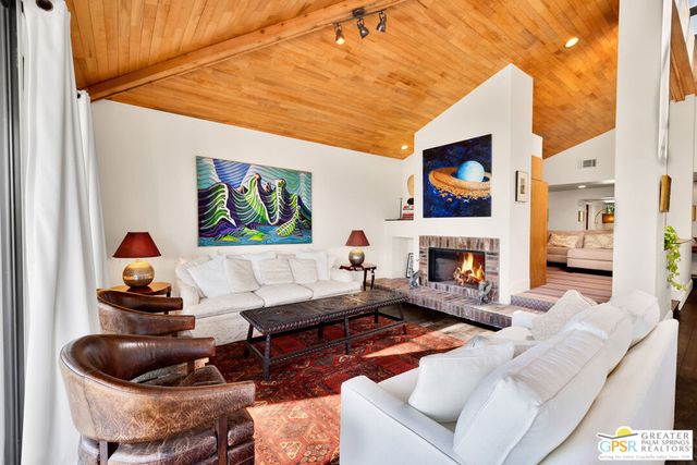 5 Vista Loma Drive, Rancho Mirage, CA 92270