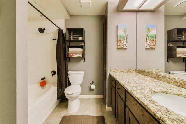 3231 Allen Parkway 1110, Houston, TX 77019