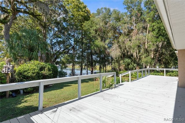 1308 Lakeshore Drive, Inverness, FL 34450