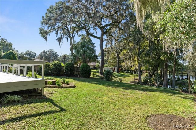 1308 Lakeshore Drive, Inverness, FL 34450