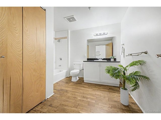 3100 Huron St 4G, Denver, CO 80202