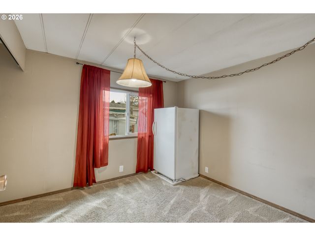 3500 Se Corcord 8, Milwaukie, OR 97267