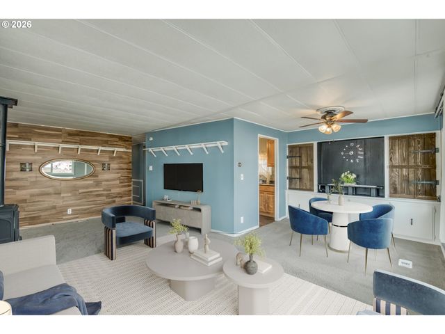 3500 Se Corcord 8, Milwaukie, OR 97267