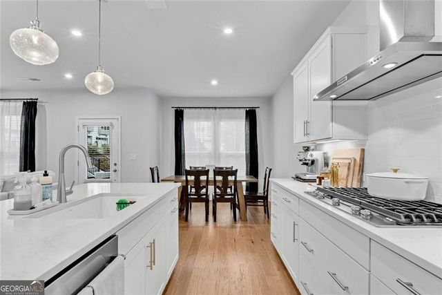 400 Renwood Trail, Johns Creek, GA 30097