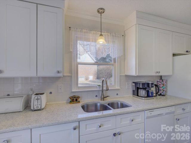 4613 Amberside Drive, Rock Hill, SC 29732