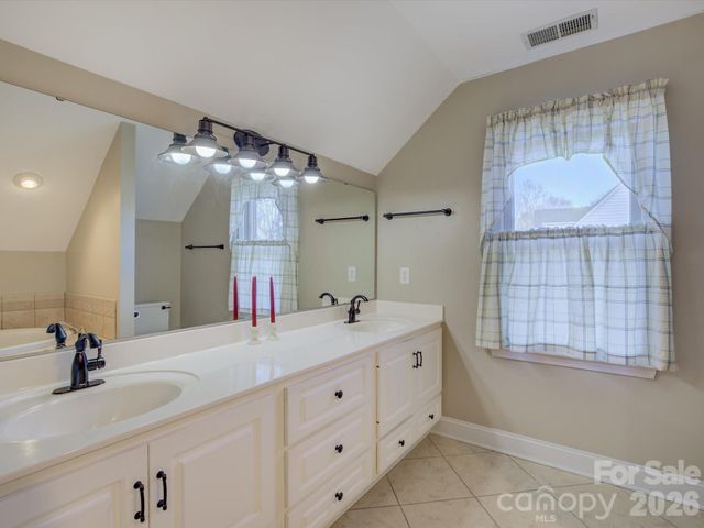 4613 Amberside Drive, Rock Hill, SC 29732