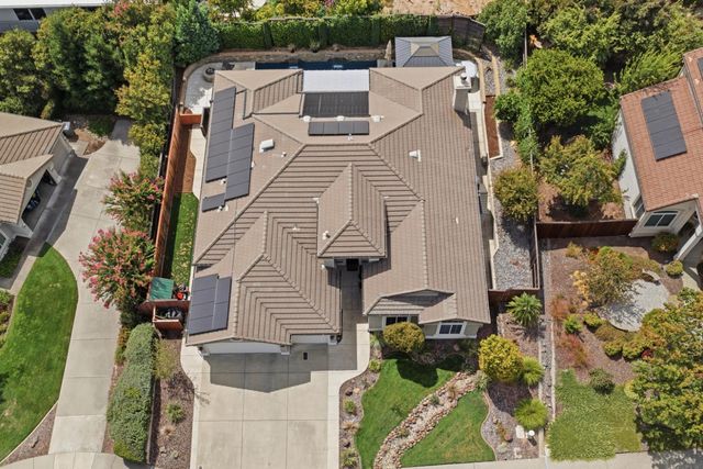 5206 Silver Peak Ln, Rocklin, CA 95765