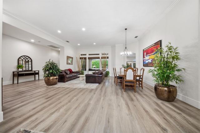 5206 Silver Peak Ln, Rocklin, CA 95765