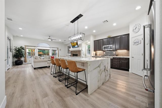5206 Silver Peak Ln, Rocklin, CA 95765