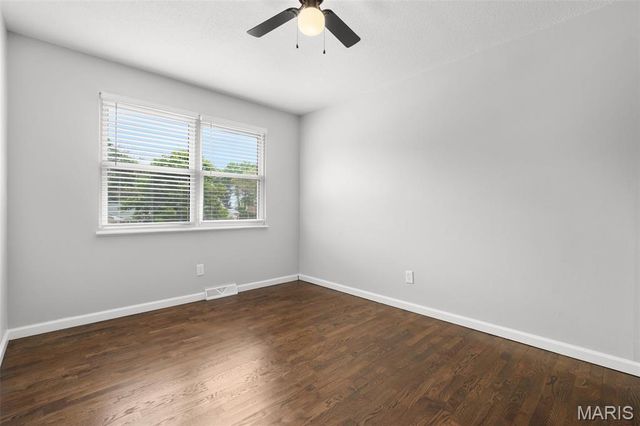 945 Westridge Drive, Pacific, MO 63069