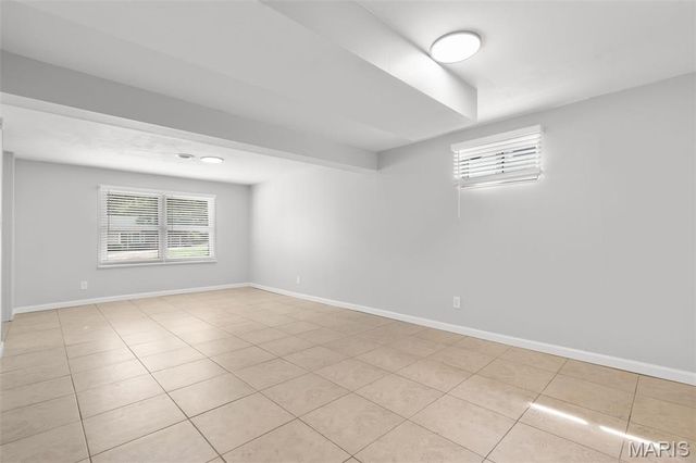 945 Westridge Drive, Pacific, MO 63069