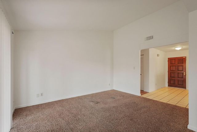 615 Marsala Ct, Lodi, CA 95240