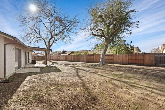 615 Marsala Ct, Lodi, CA 95240