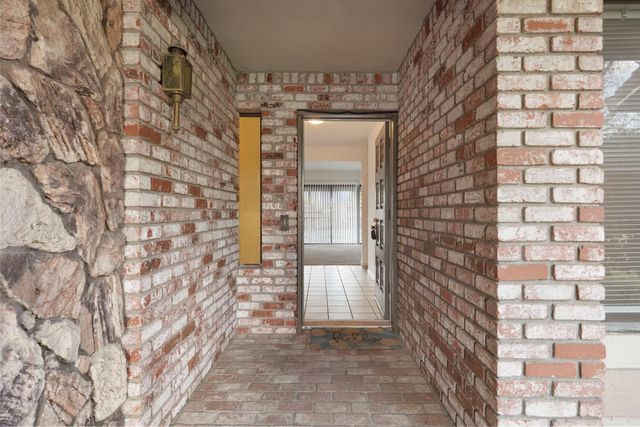 615 Marsala Ct, Lodi, CA 95240