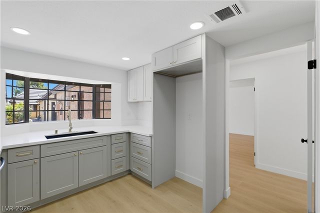 3986 Avebury Place, Las Vegas, NV 89121