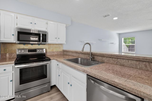 1507 SPINDRIFT Circle W, Neptune Beach, FL 32266