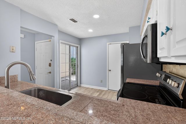 1507 SPINDRIFT Circle W, Neptune Beach, FL 32266