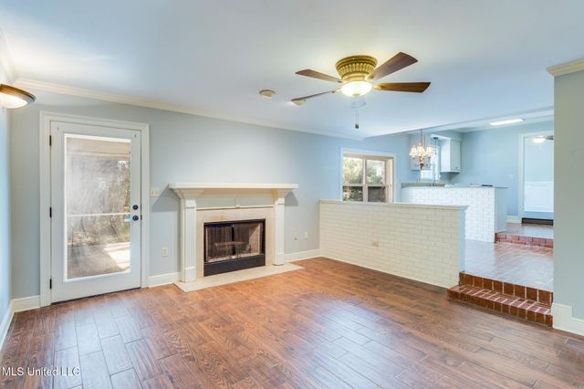 414 Christi Lane, Biloxi, MS 39531