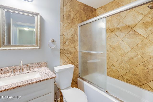 414 Christi Lane, Biloxi, MS 39531